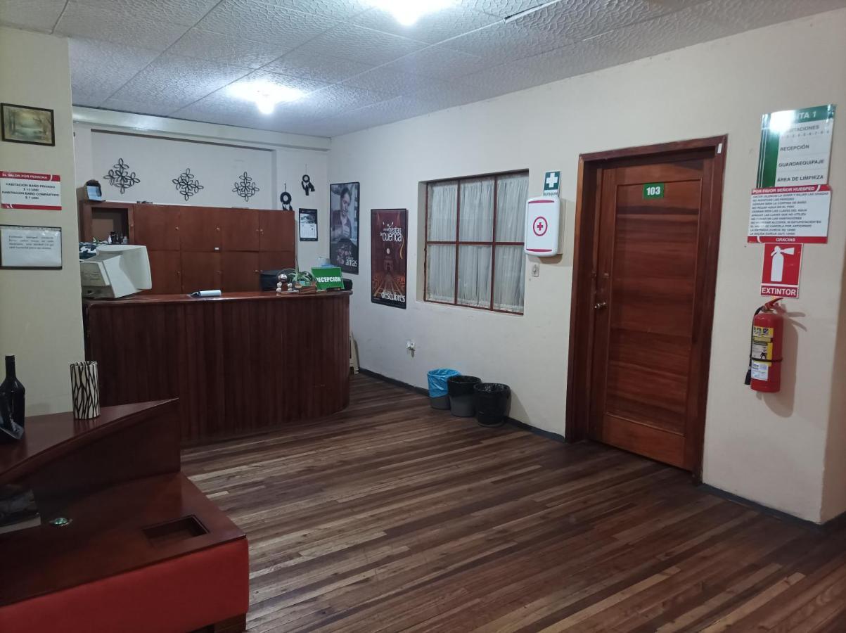 La Perla Cuencana Hostal Екстериор снимка