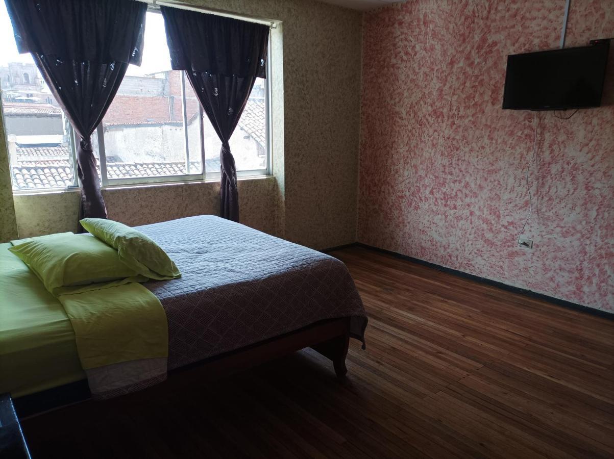 La Perla Cuencana Hostal Екстериор снимка