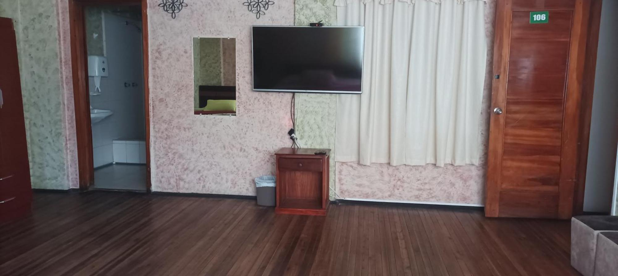 La Perla Cuencana Hostal Екстериор снимка