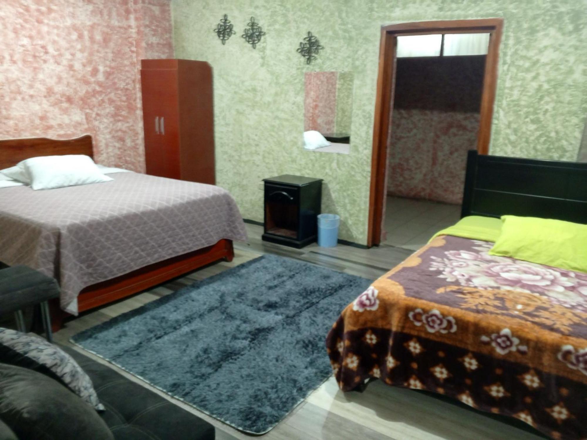 La Perla Cuencana Hostal Екстериор снимка