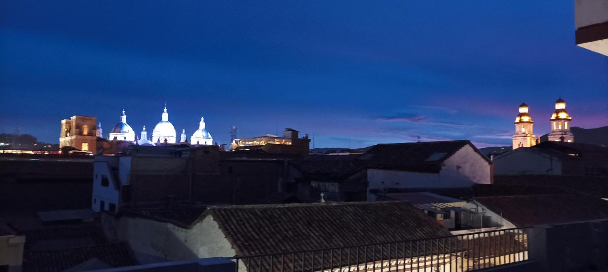 La Perla Cuencana Hostal Екстериор снимка